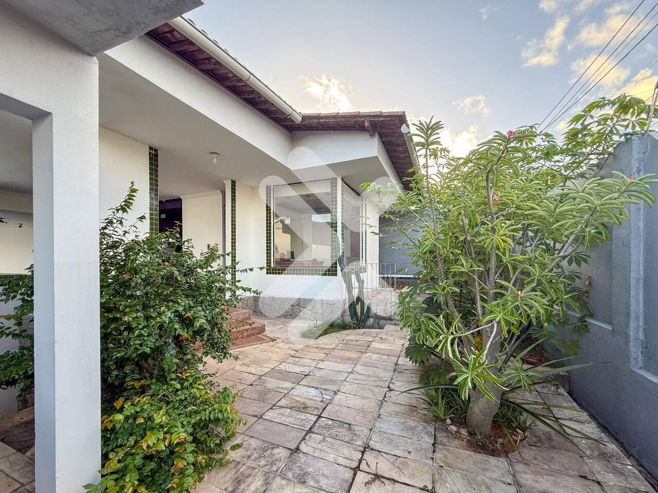Casa à vendaCapim MacioNatal: https://cdn.imoview.com.br/emobi/Imoveis/6966/huuhh-8855e99d-87b3-40f8-a34f-925aad923a87-1749141818.jpg
