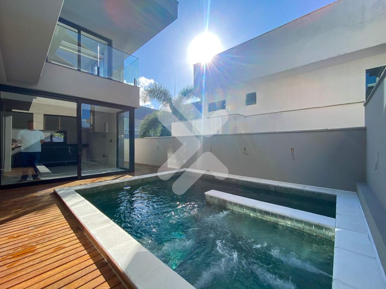 Casa em Condomínio à vendaPonta NegraNatal: PISCINA E DECK