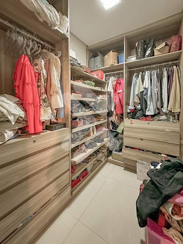 Casa em Condomínio à vendaParque do JiquiParnamirim: 