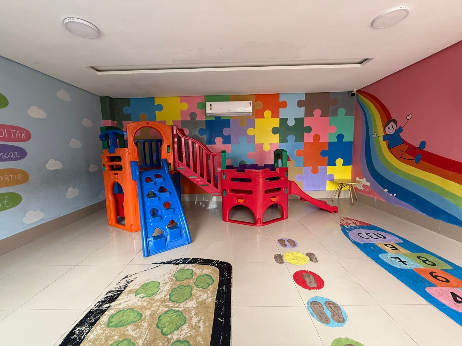 Apartamento à vendaNova ParnamirimParnamirim: 