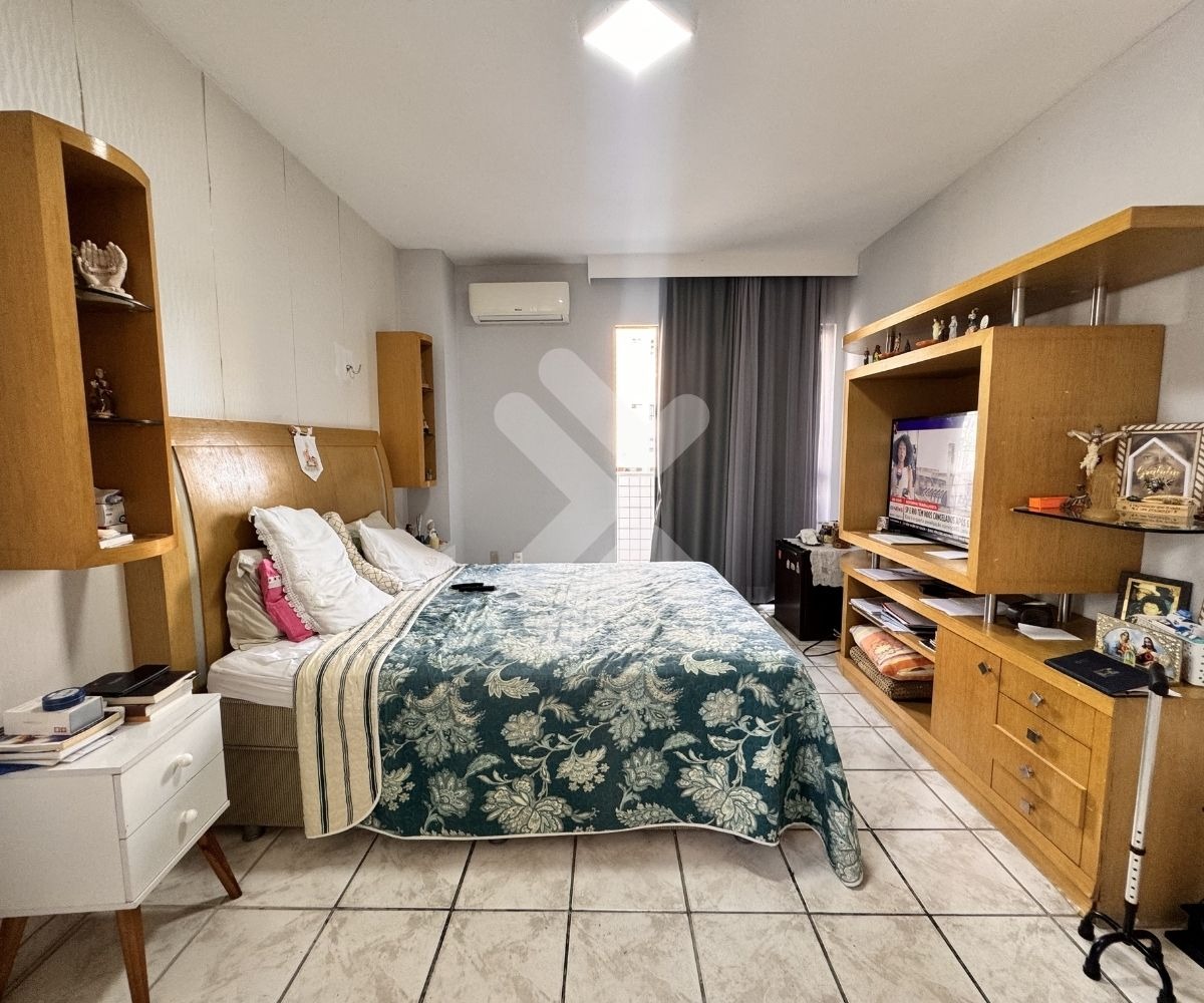 Apartamento à vendaBarro VermelhoNatal: suíte com varanda
