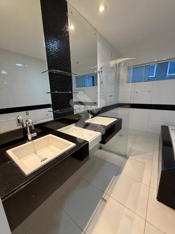 Casa em Condomínio à vendaParque do JiquiParnamirim: 