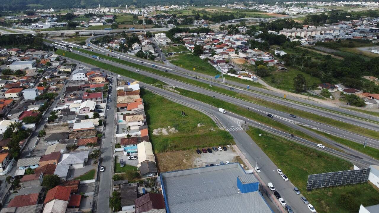 Lote à venda no Pachecos: 