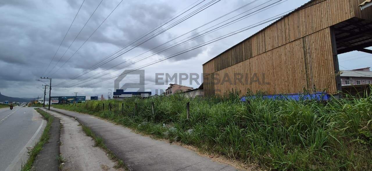 Lote à venda no Pachecos: 