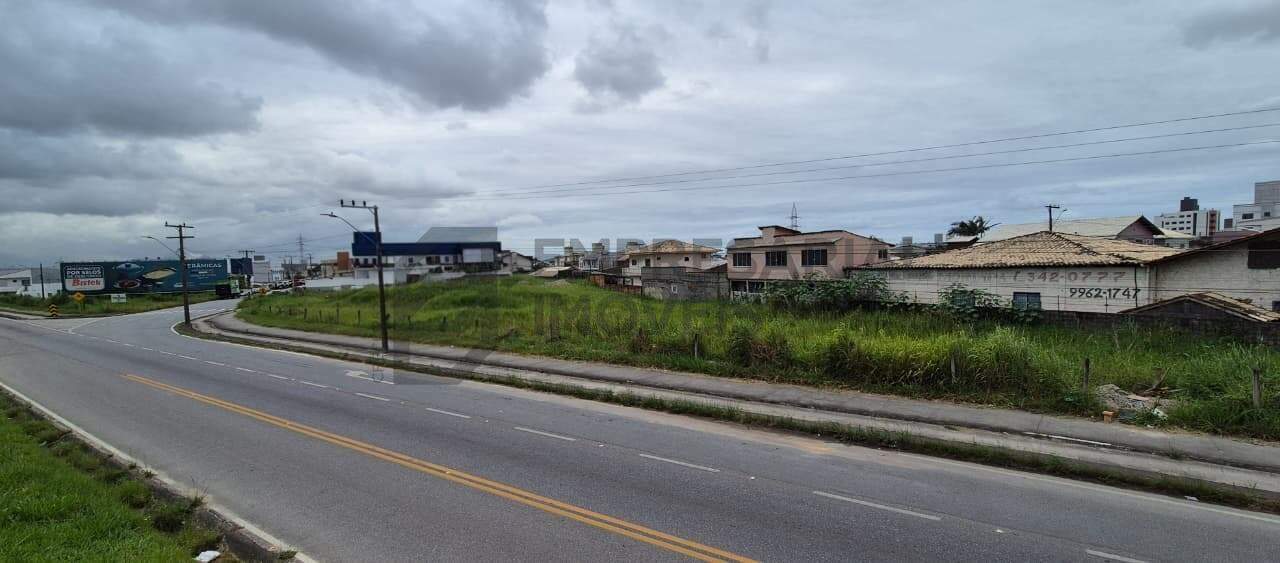Lote à venda no Pachecos: 