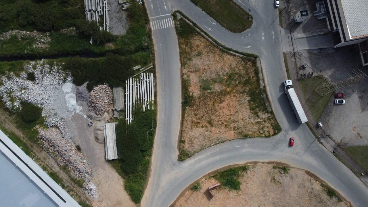 Lote à venda no Pachecos: 