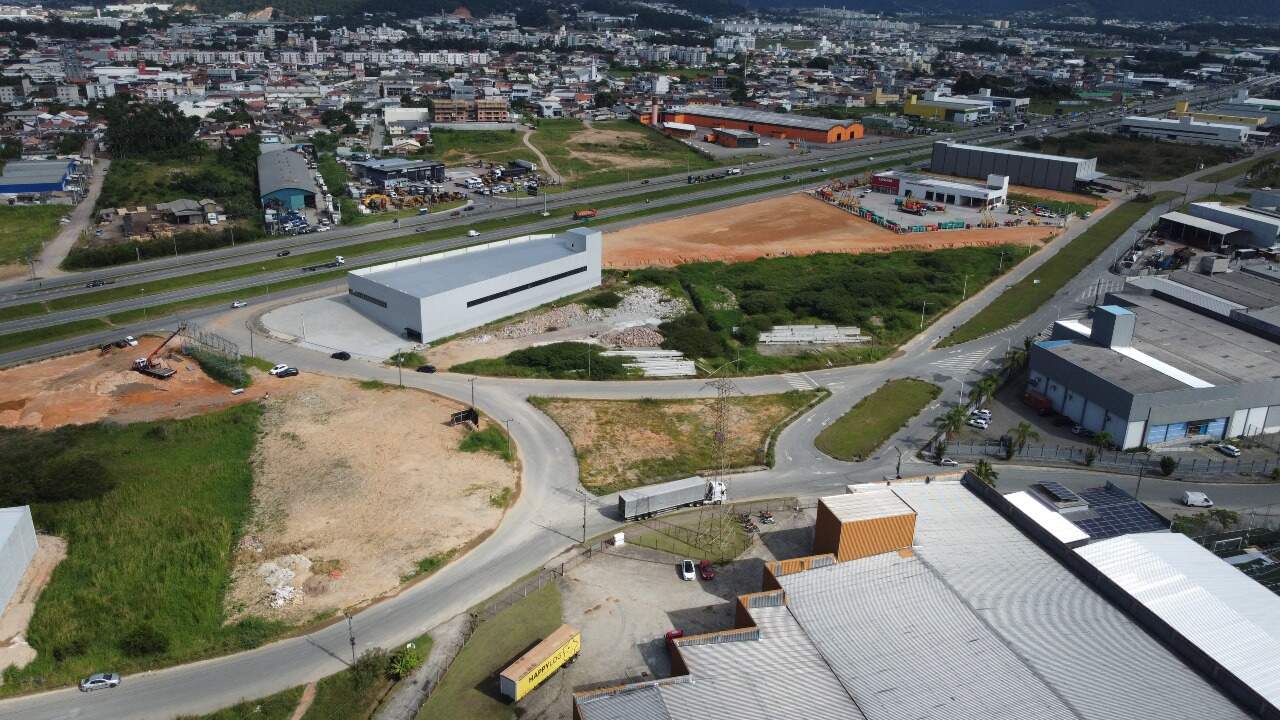 Lote à venda no Pachecos: 