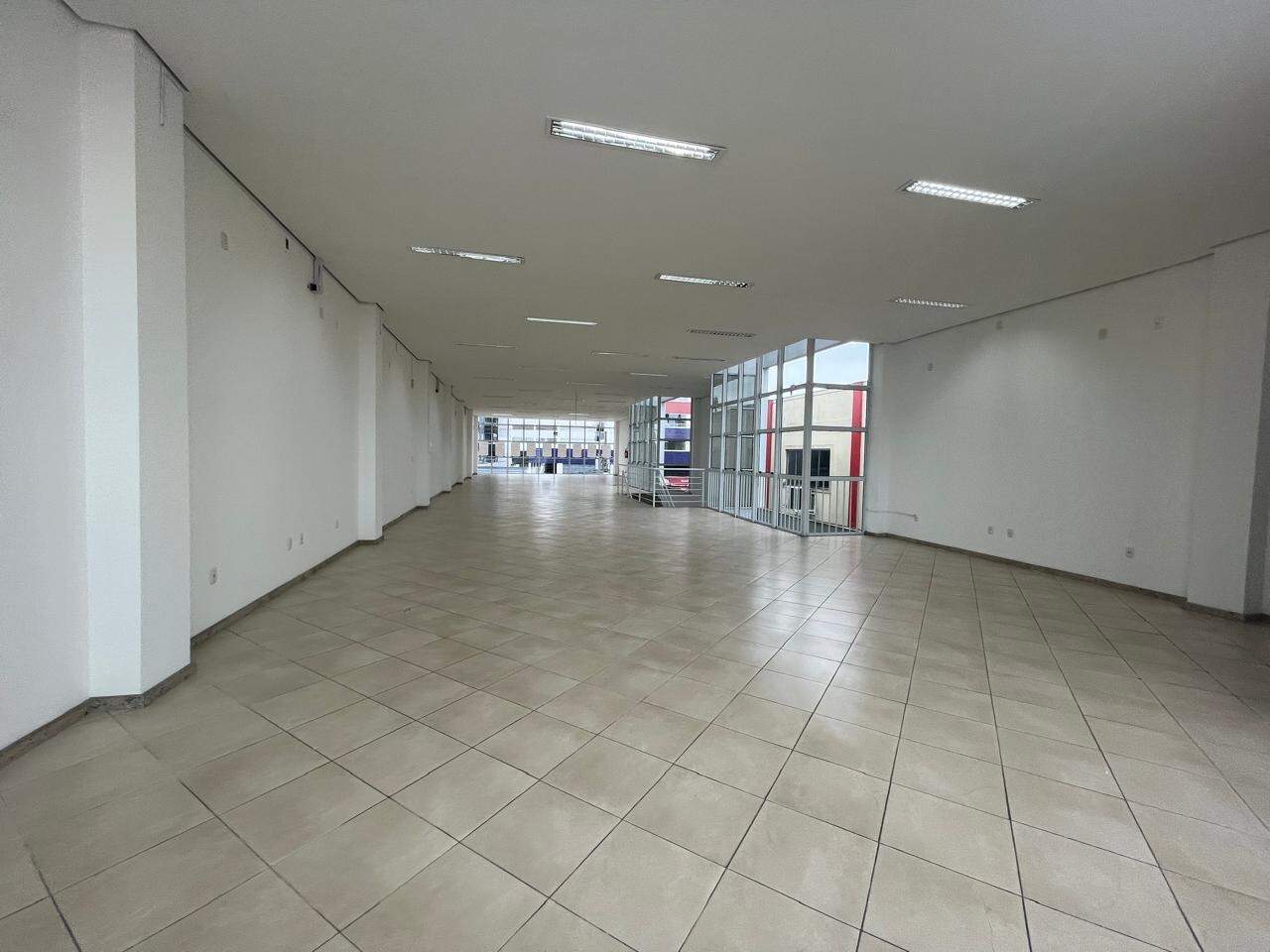 Loja para aluguel no Centro: 