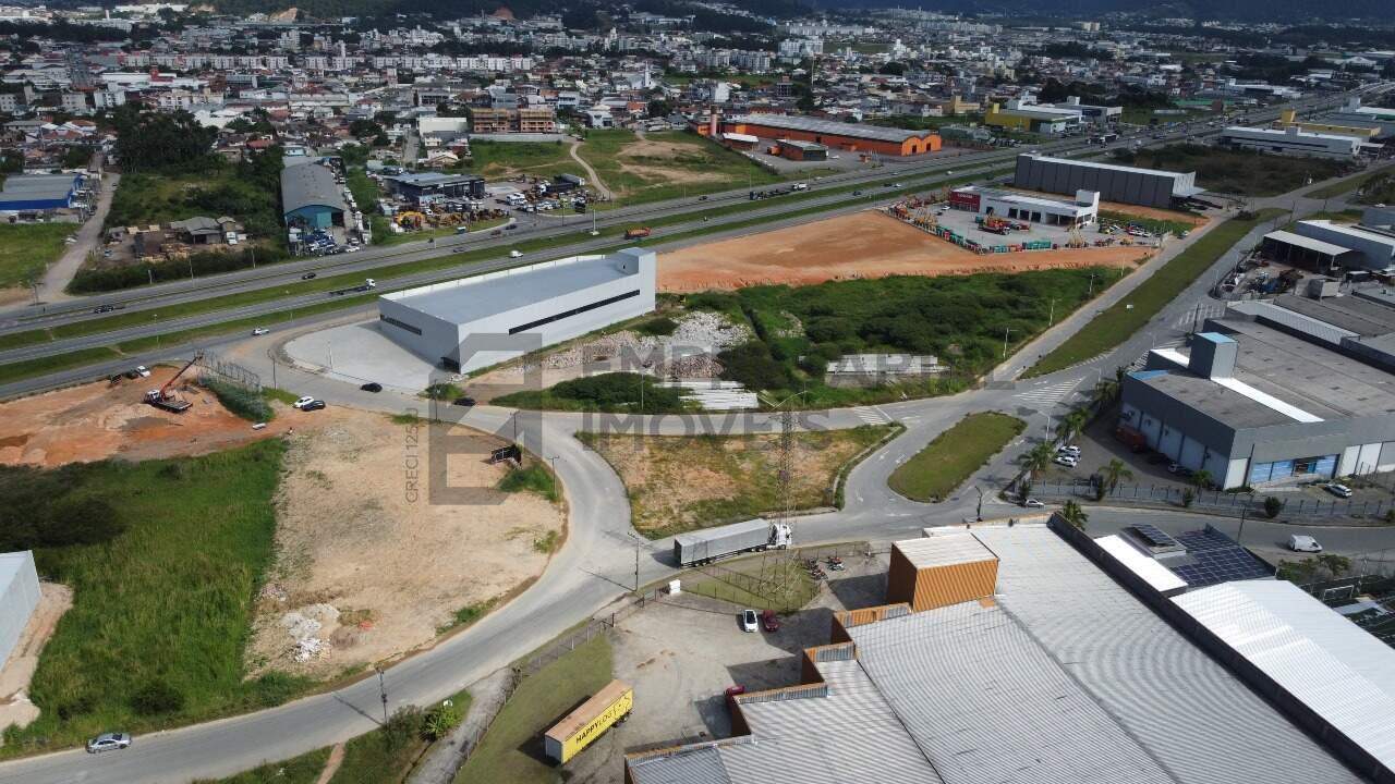 Lote à venda no Pachecos: