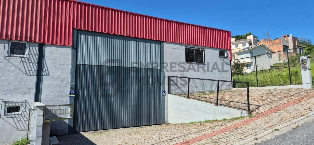 Galpão para aluguel no Sertão do Maruim: 
