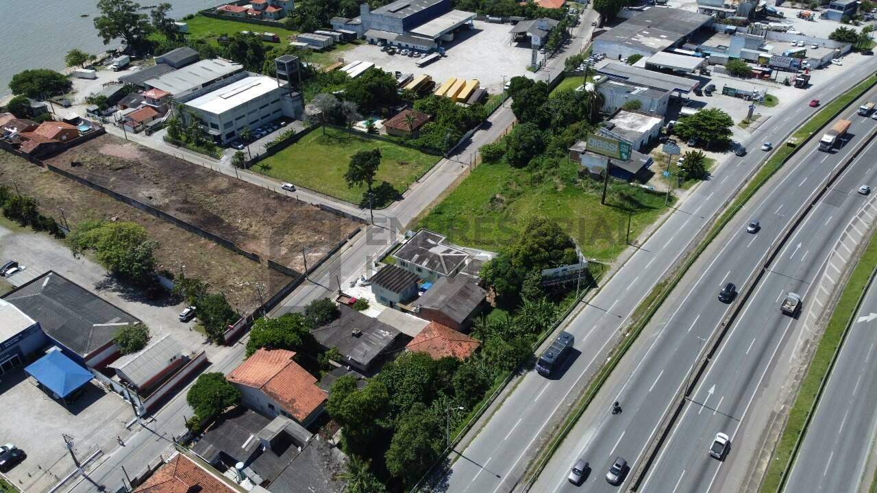 Lote para aluguel no Serraria: 