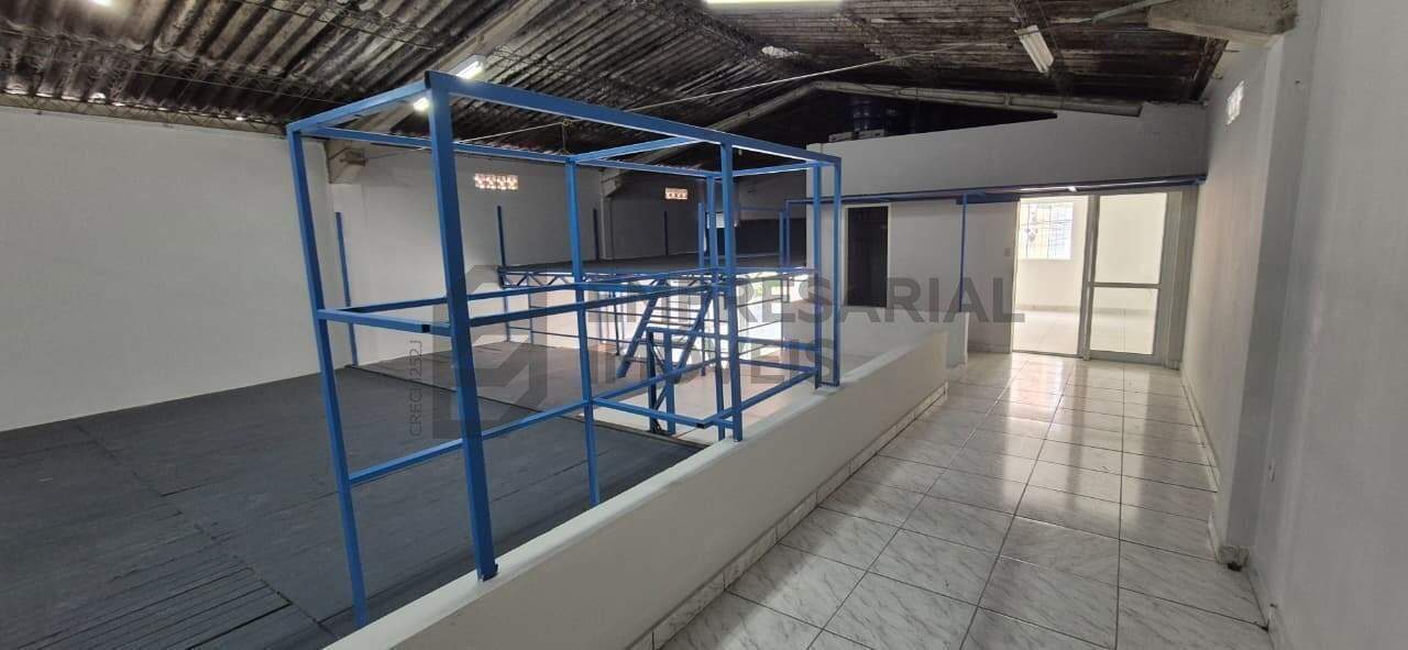 Galpão para aluguel no Barreiros: 