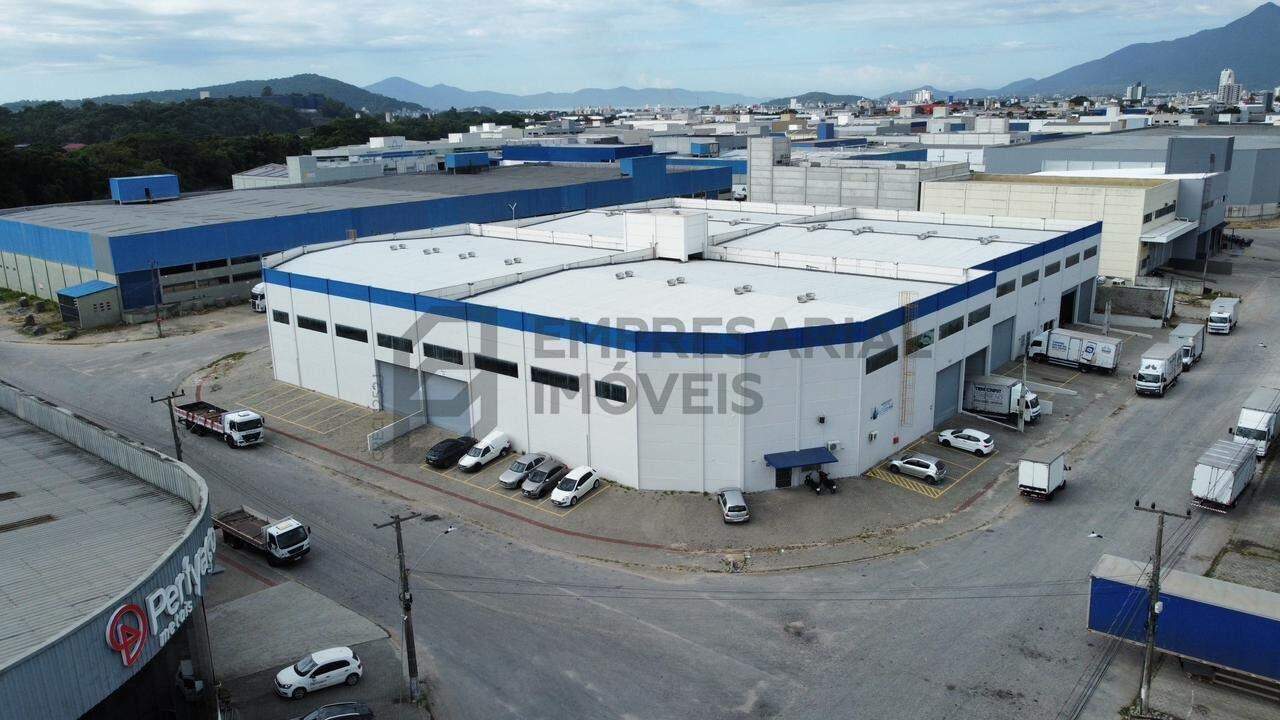 Galpão para aluguel no Brejarú: 