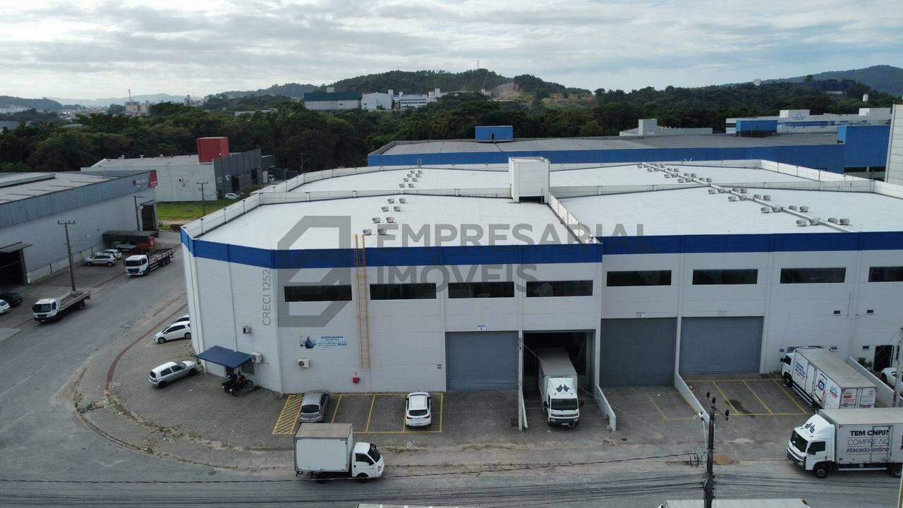 Galpão para aluguel no Brejarú: 