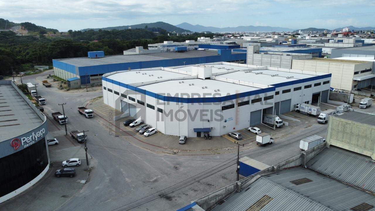 Galpão para aluguel no Brejarú: 