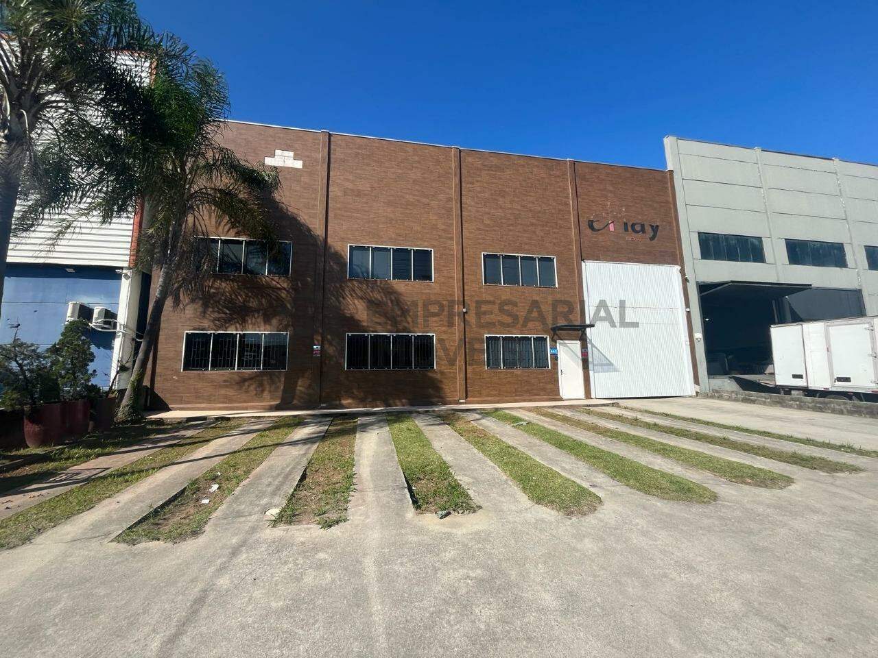Galpão para aluguel no Brejarú: 