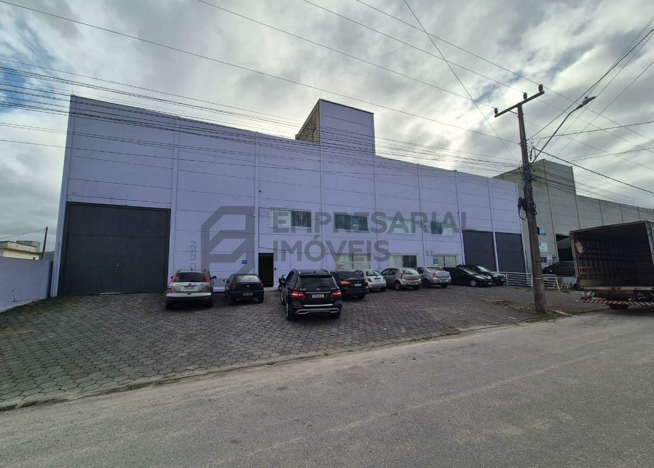 Galpão para aluguel no Brejarú: 