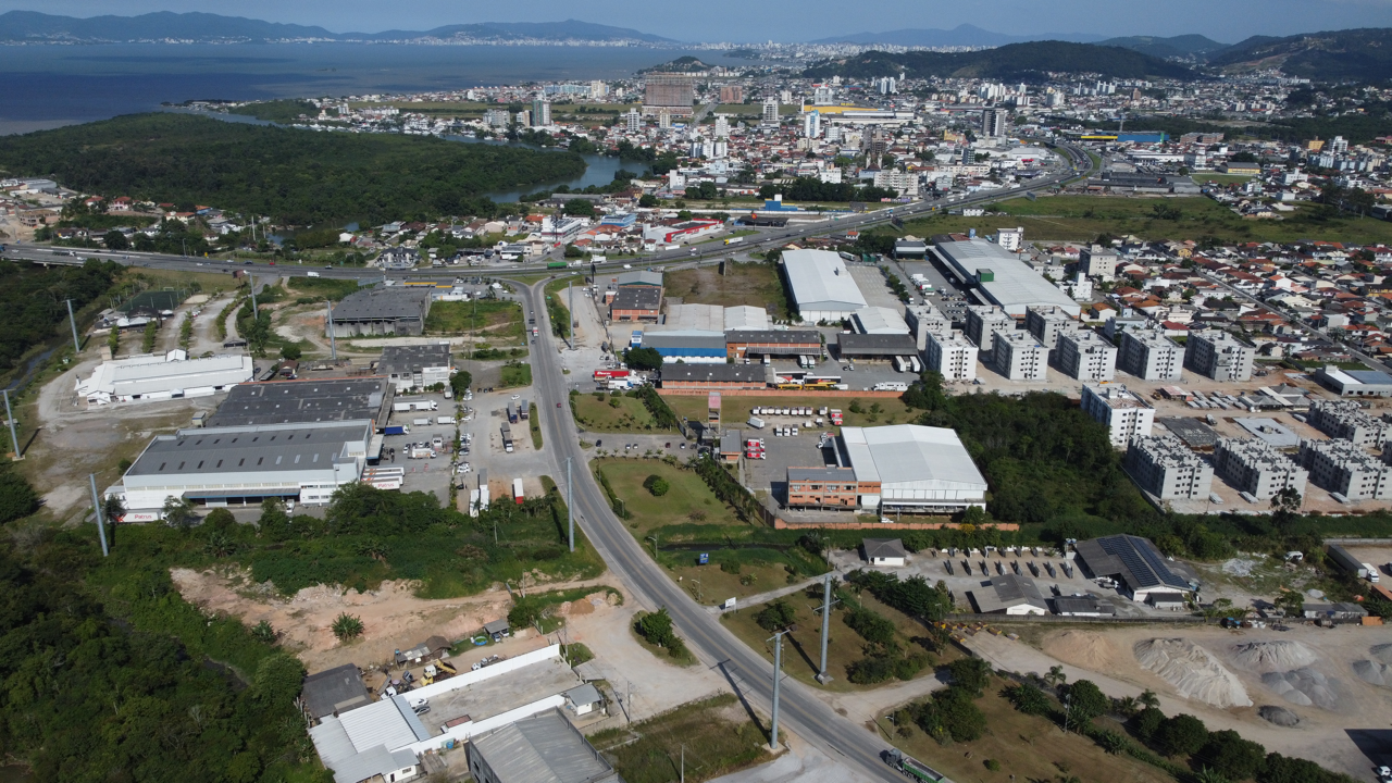 Lote à venda no Vendaval: