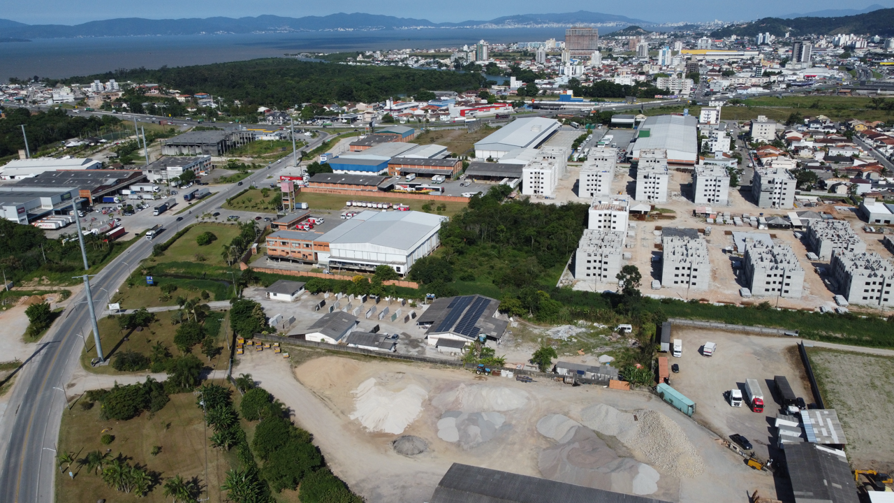 Lote à venda no Vendaval: