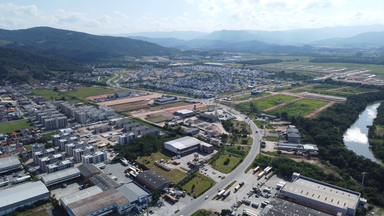 Lote à venda no Vendaval: