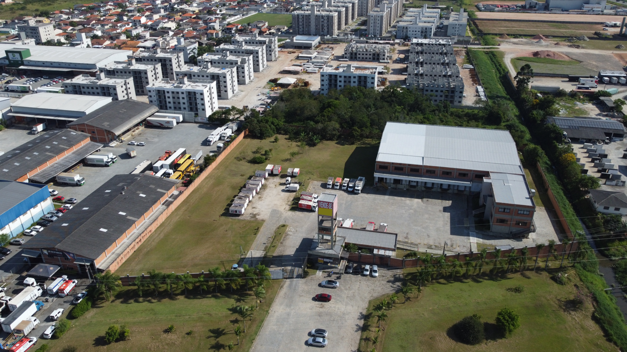 Lote à venda no Vendaval: