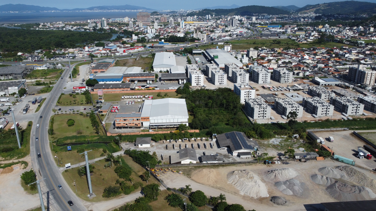 Lote à venda no Vendaval: