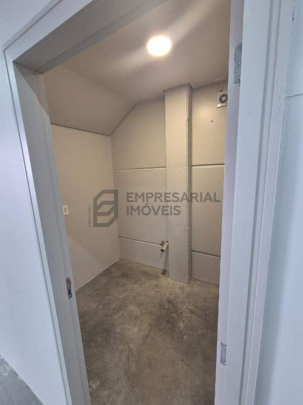 Galpão para aluguel no Serraria: