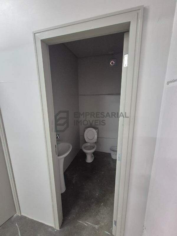 Galpão para aluguel no Serraria: