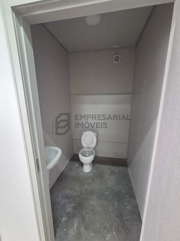 Galpão para aluguel no Serraria: