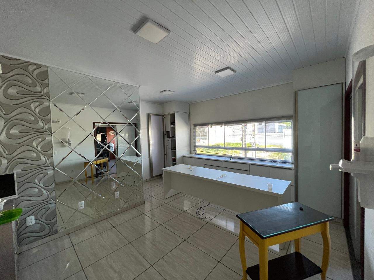 Galpão à venda no Brejarú: