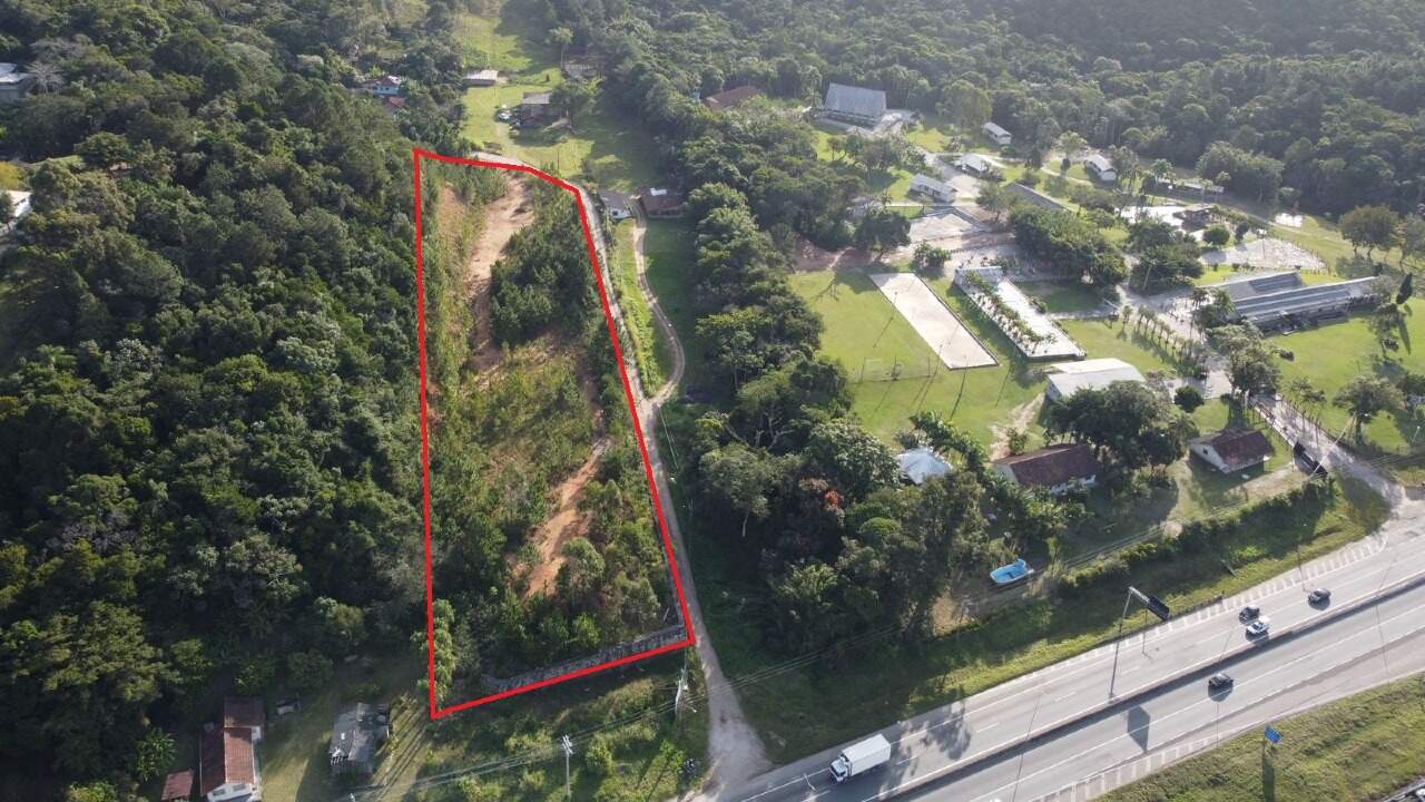 Lote à venda no Beira Rio: