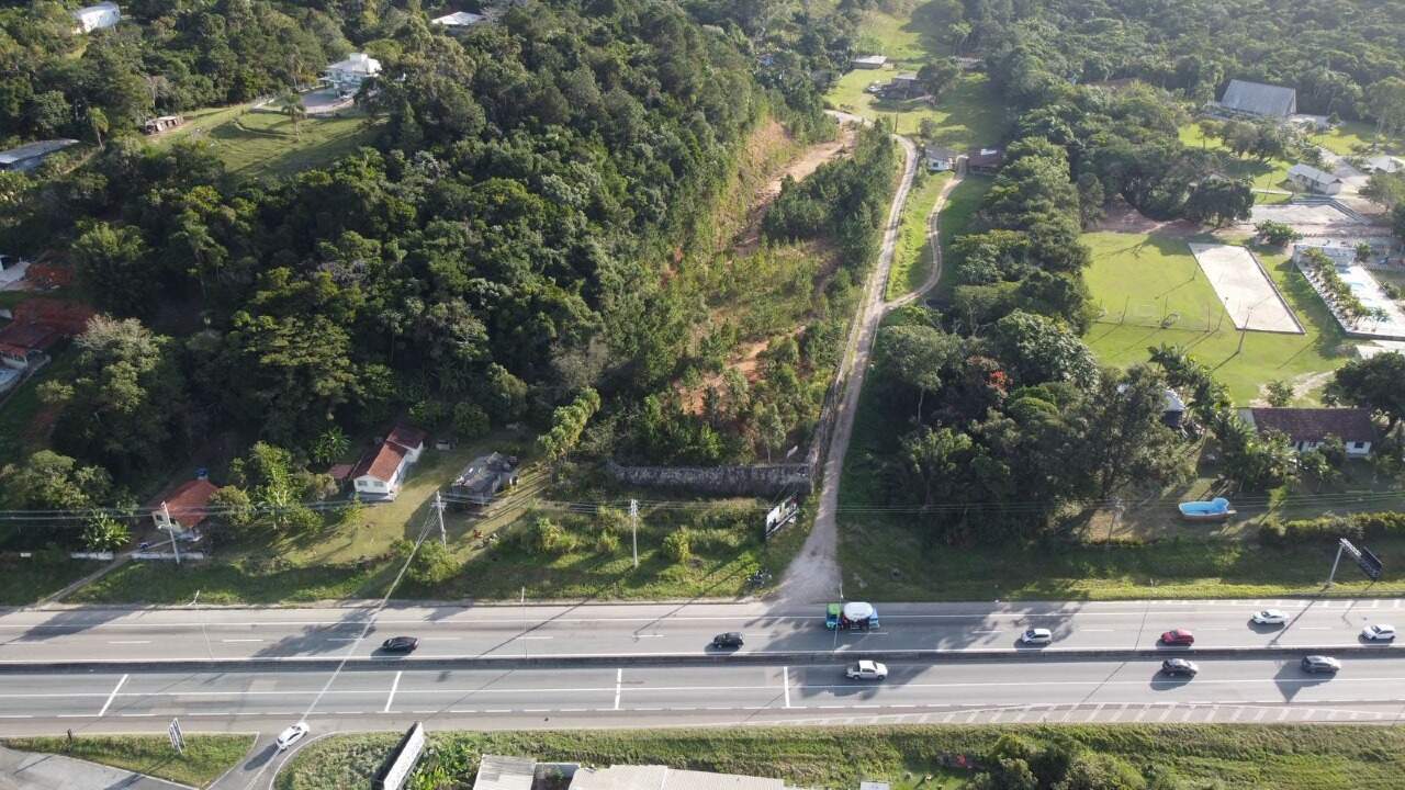 Lote à venda no Beira Rio:
