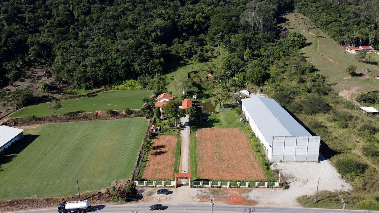 Lote à venda no Beira Rio: