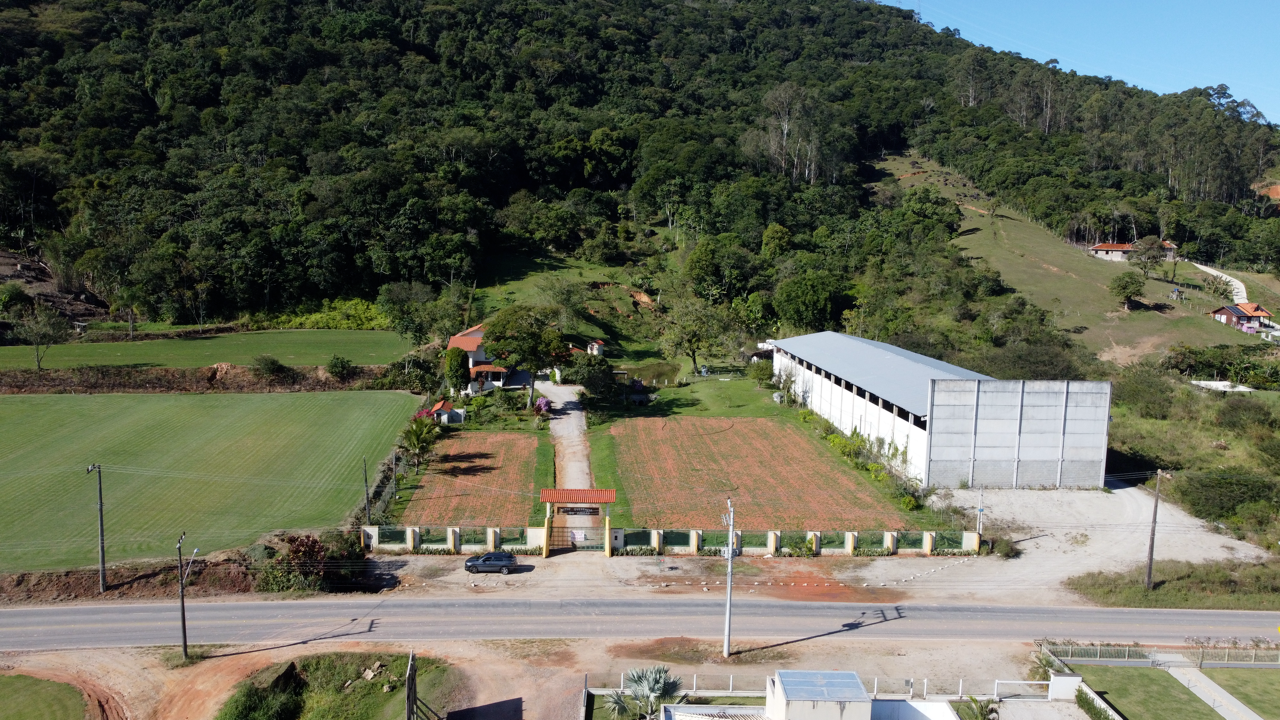 Lote à venda no Beira Rio: