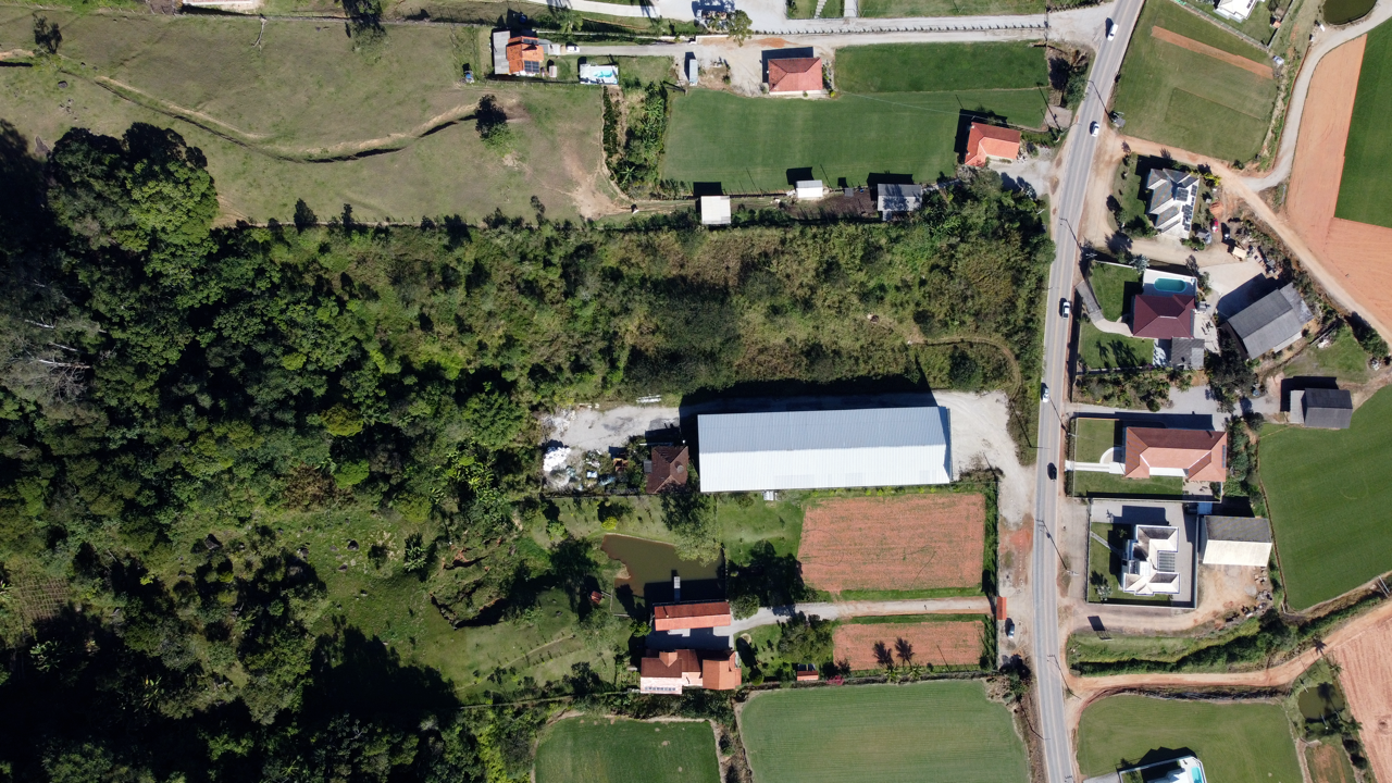 Lote à venda no Beira Rio: