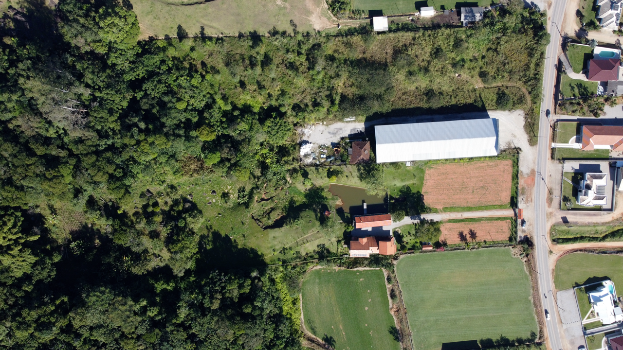 Lote à venda no Beira Rio: