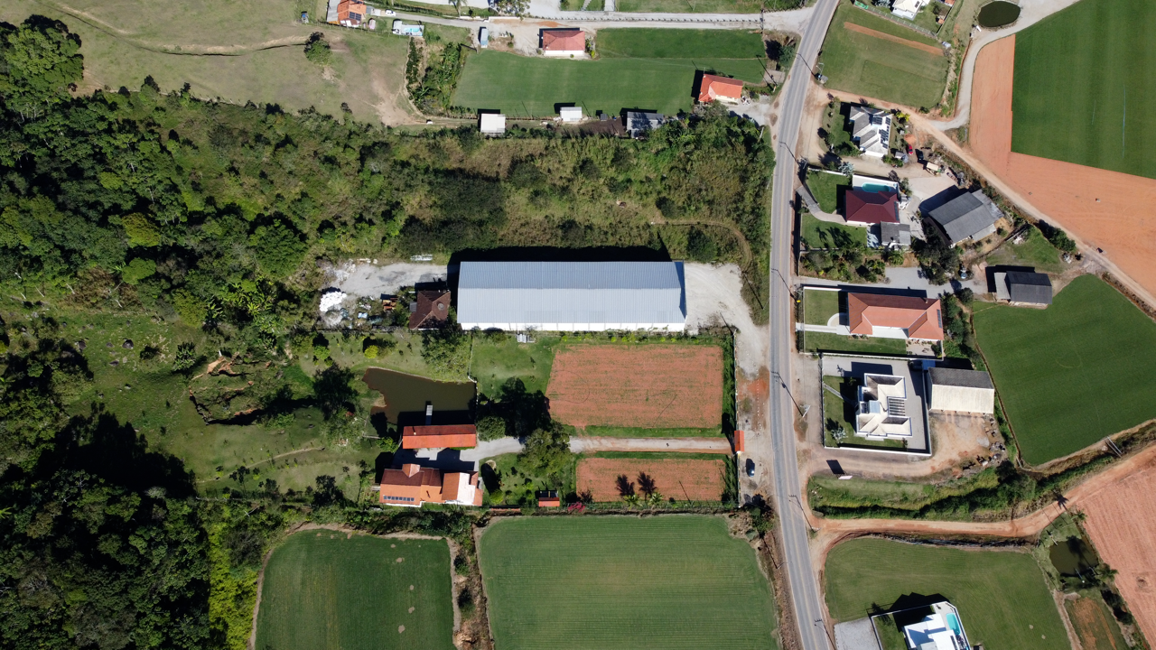 Lote à venda no Beira Rio: