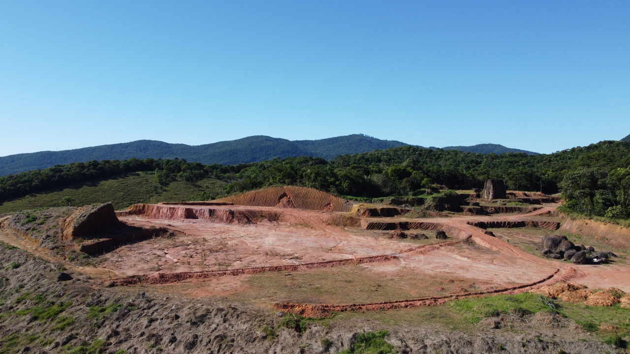 Lote à venda no Beira Rio: