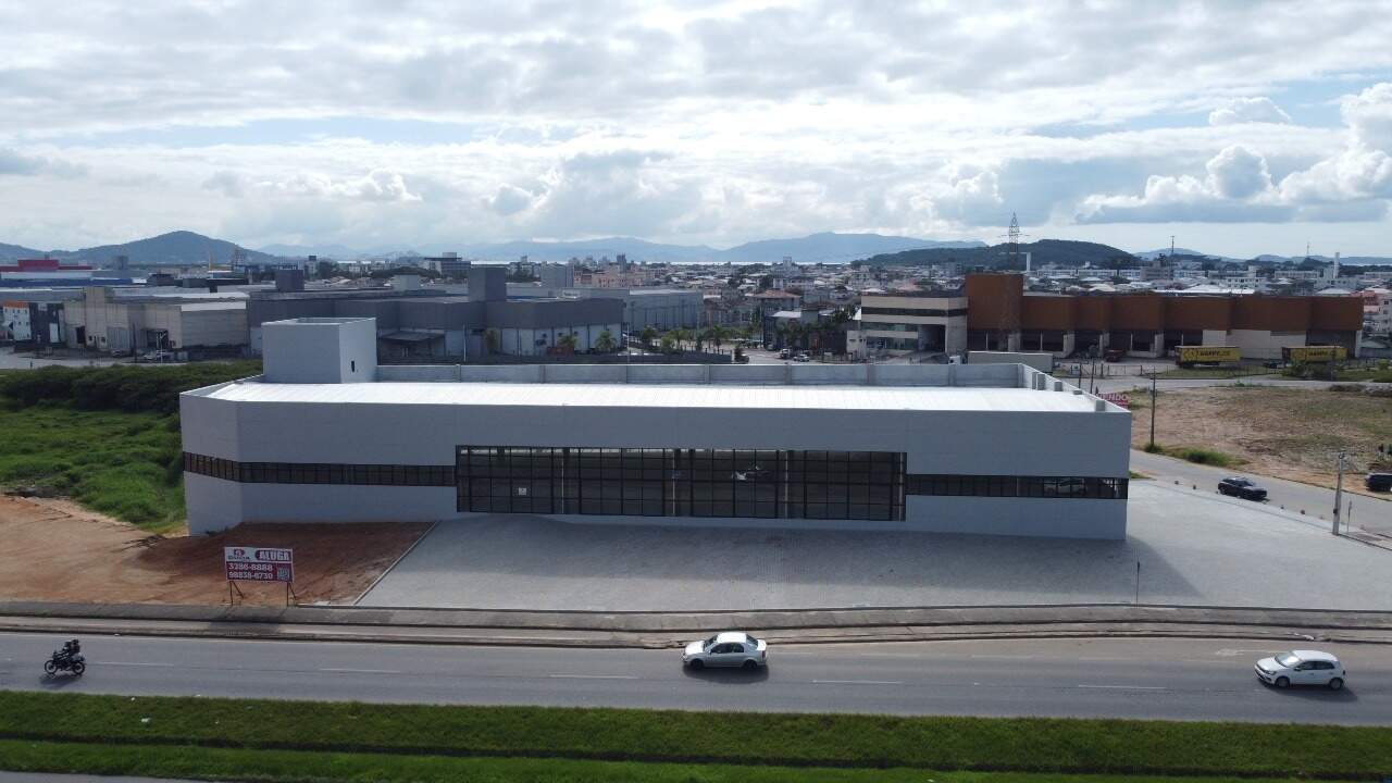 Galpão para aluguel no Pachecos: 