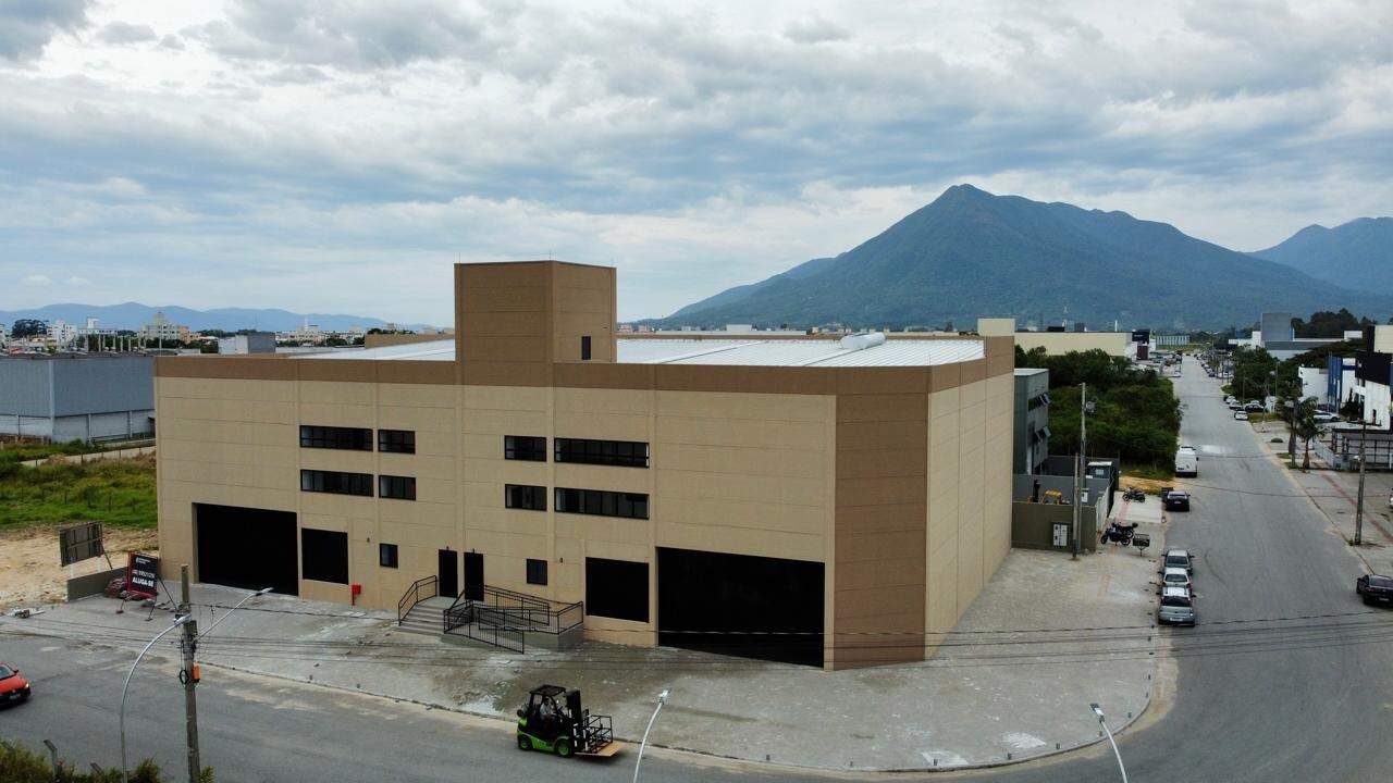 Galpão para aluguel no Pachecos: