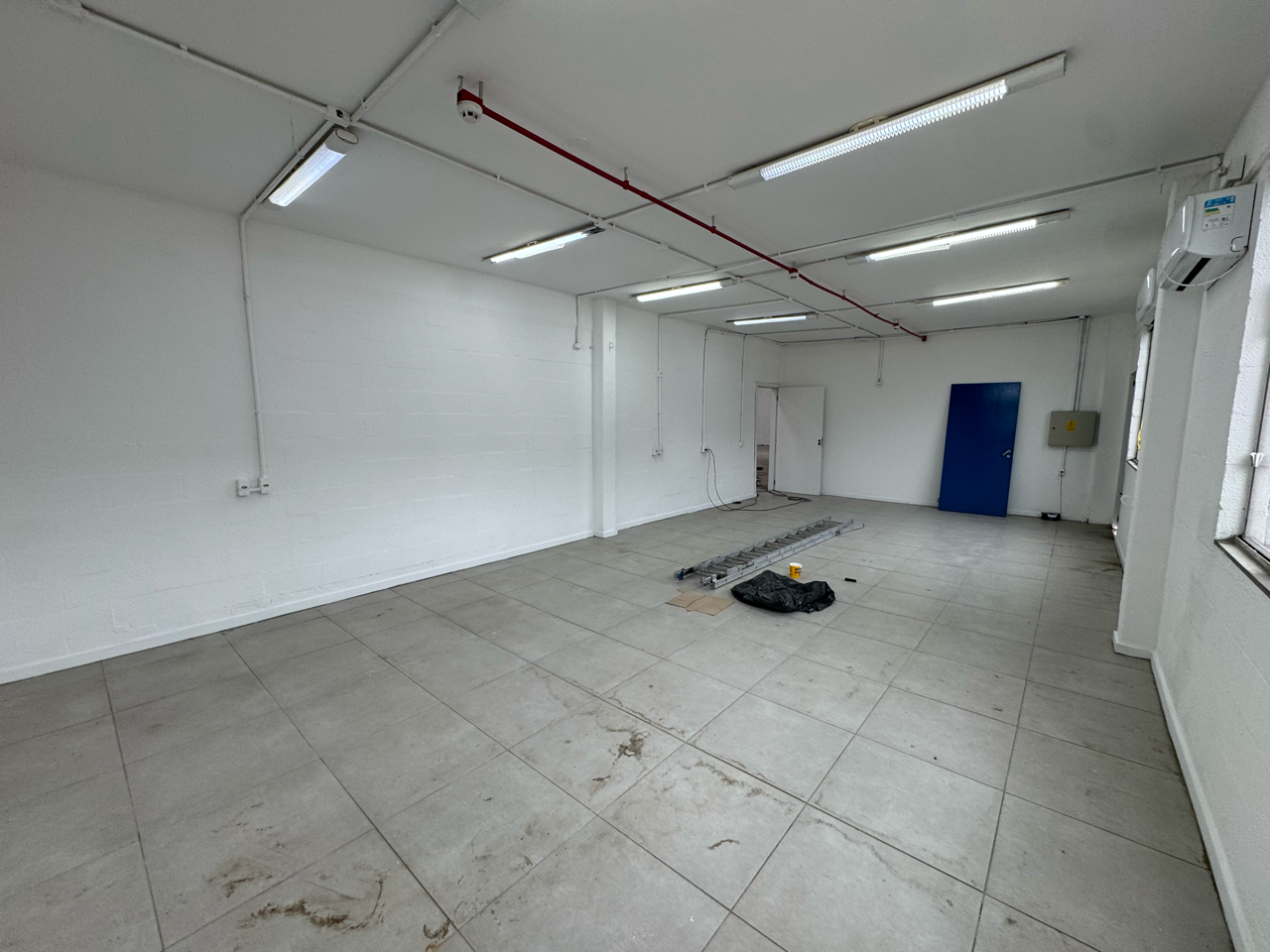 Galpão para aluguel no Brejarú: 