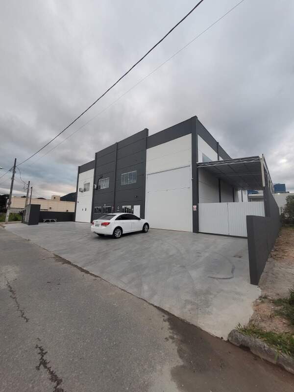 Galpão à venda no Sertão do Maruim: