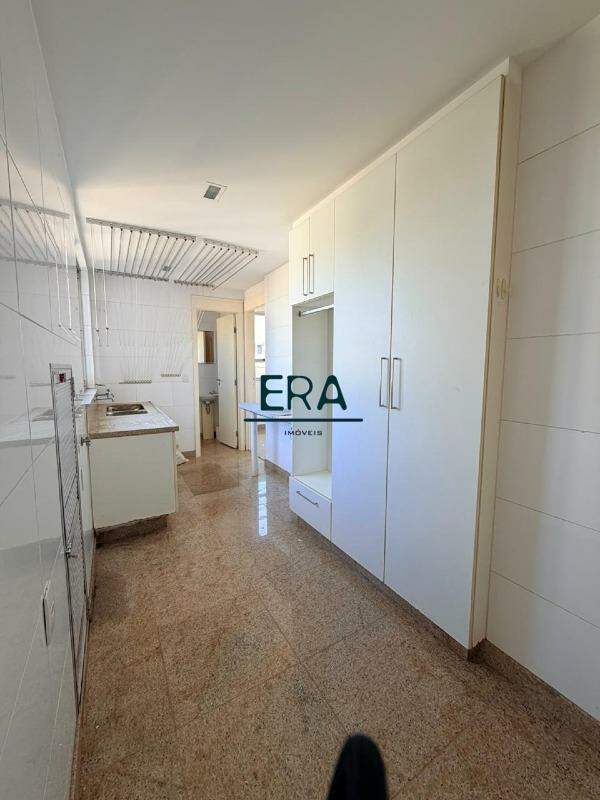 Apartamento, 4 quartos, 231 m² - Foto 12