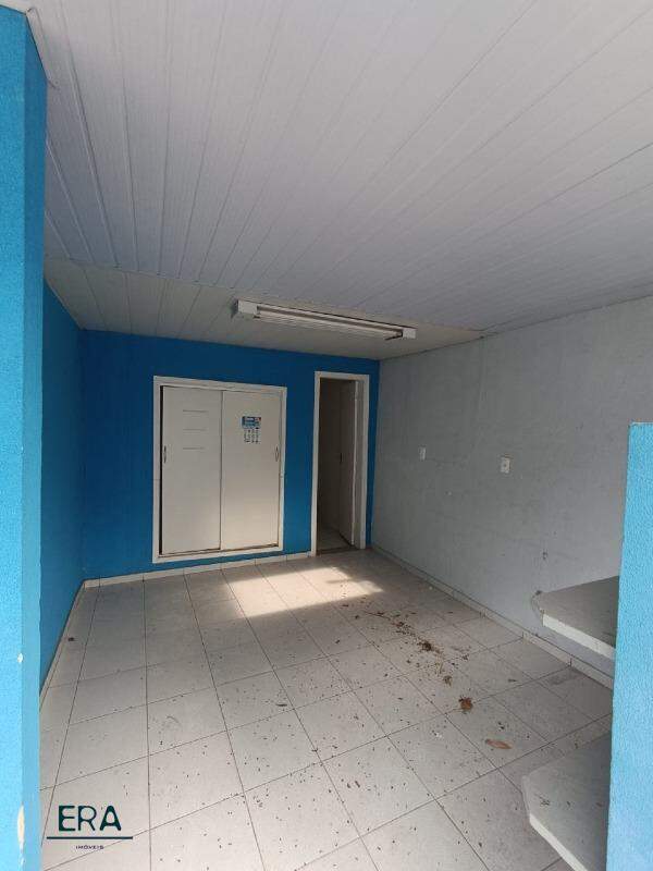 Casa para alugar com 1 quarto, 341m² - Foto 17