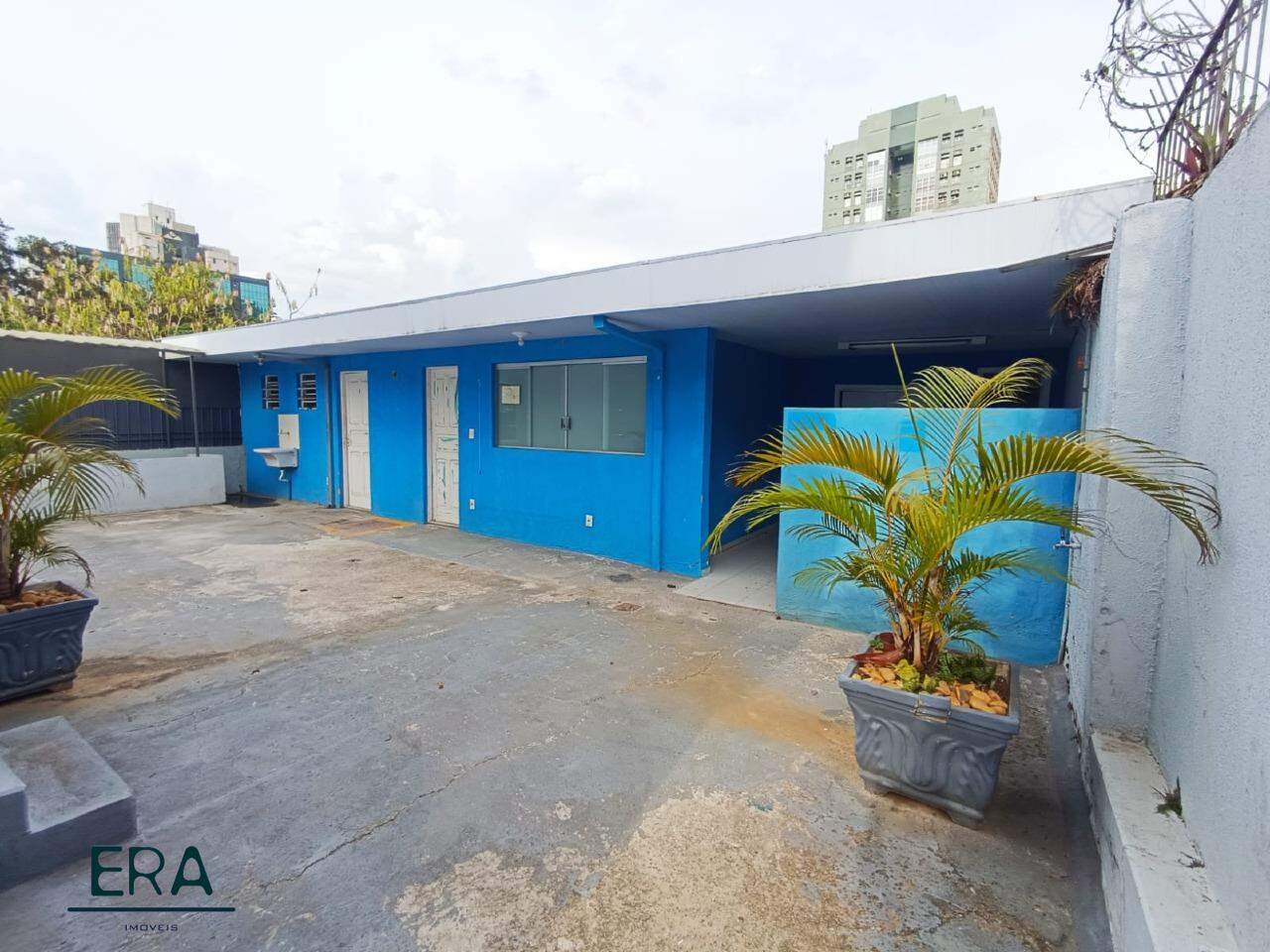 Casa para alugar com 1 quarto, 341m² - Foto 18