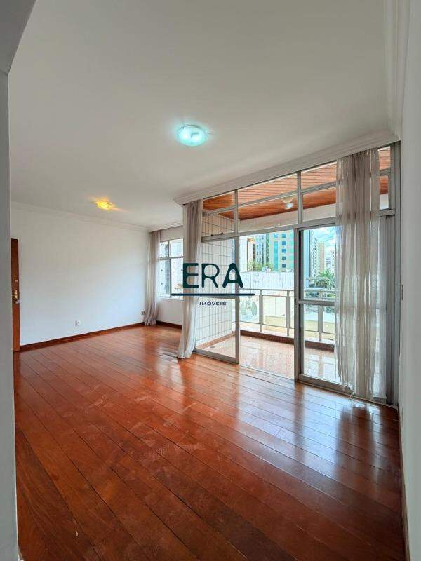 Apartamento, 3 quartos, 100 m² - Foto 1