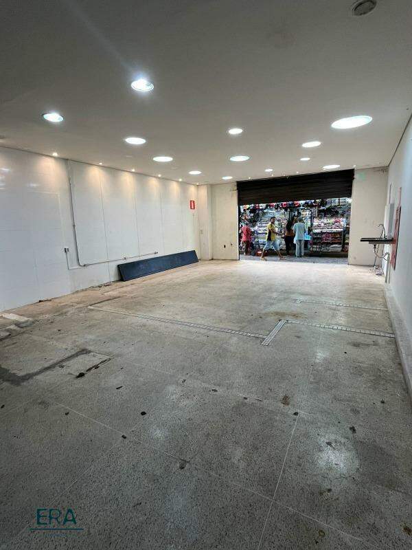 Loja-Salão para alugar, 281m² - Foto 1
