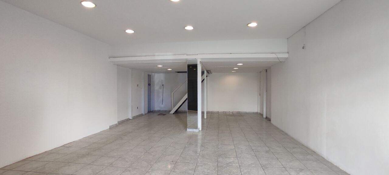 Loja-Salão à venda, 61m² - Foto 1