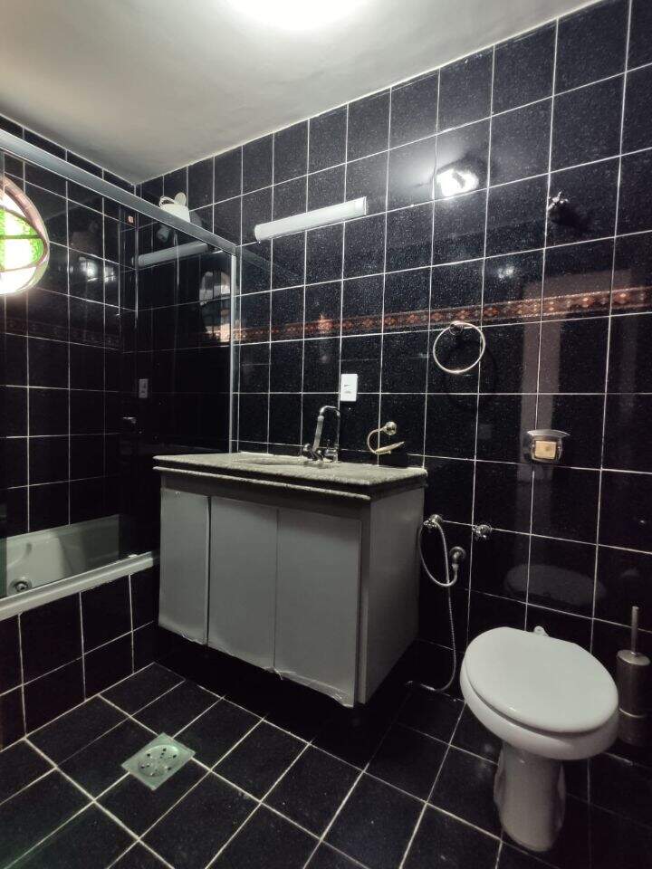 Apartamento à venda com 3 quartos, 220m² - Foto 8