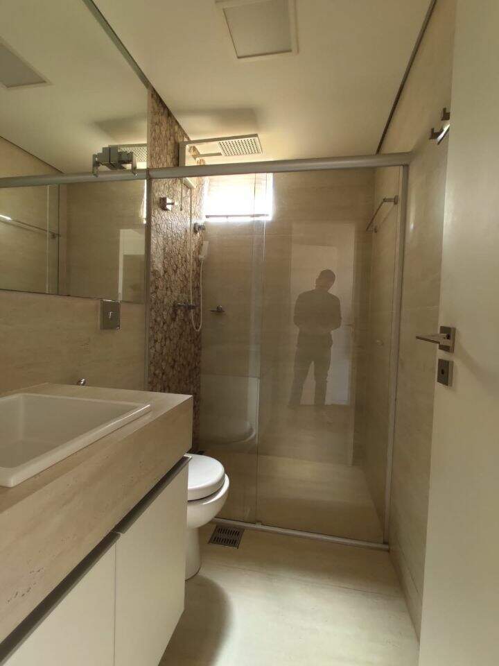 Apartamento à venda com 4 quartos, 180m² - Foto 7